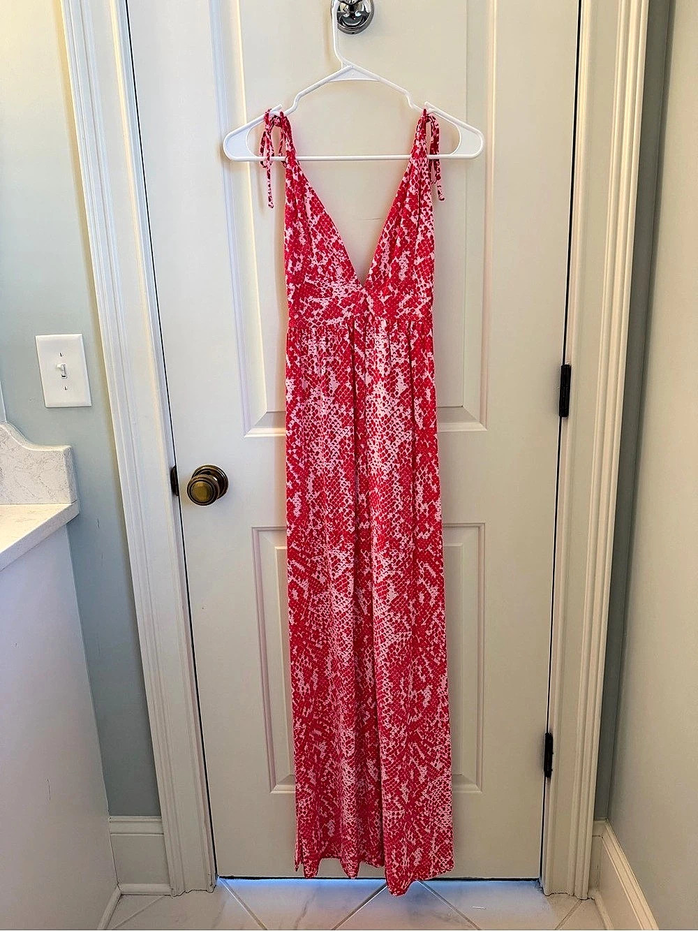 Maaji Pink & White Maxi Dress Size Small Like New